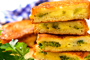 Sándwich asado de queso y brócoli: ¡una combinación que sorprenderá a tu paladar!