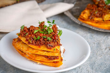 Crepes de boloñesa y queso: Celebrar a papá en el mejor restaurante no es necesario cuando tienes esta receta para compartir con él en casa